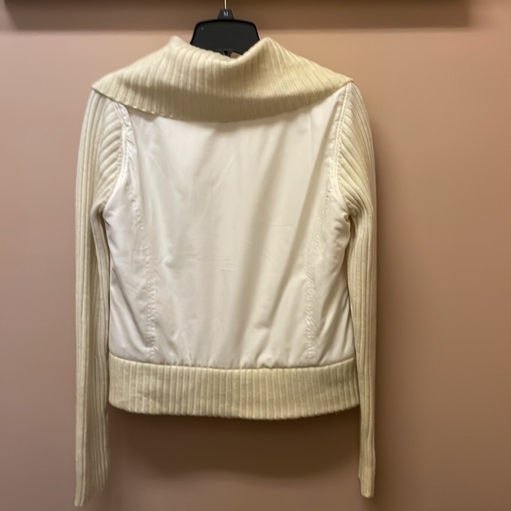 Tahari Jacket - Picture 2 of 11